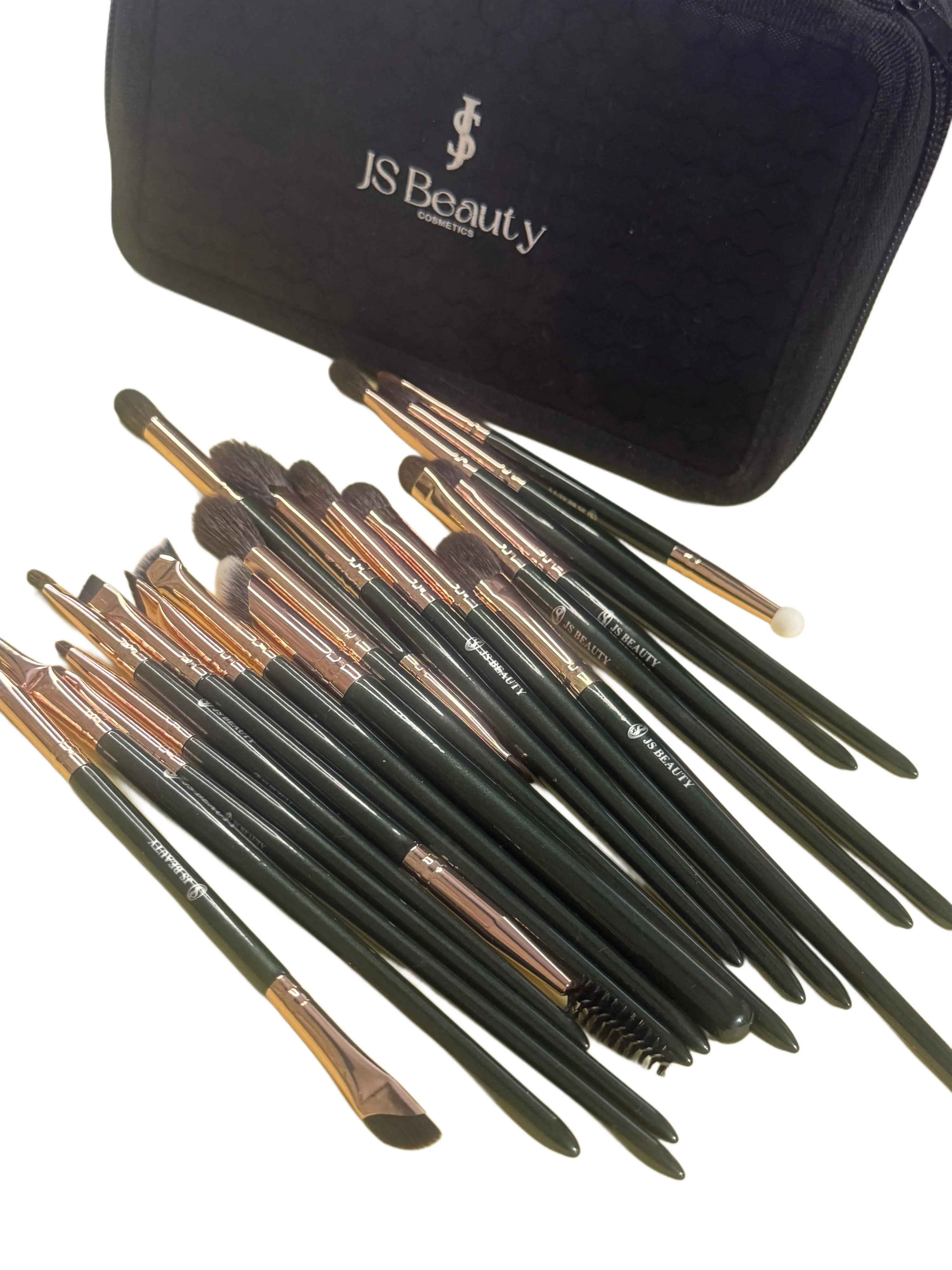 طقم فرش زيتى 20 قطعه